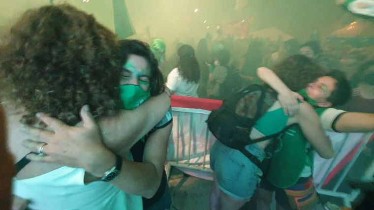 El Senado aprobó la legalización del aborto