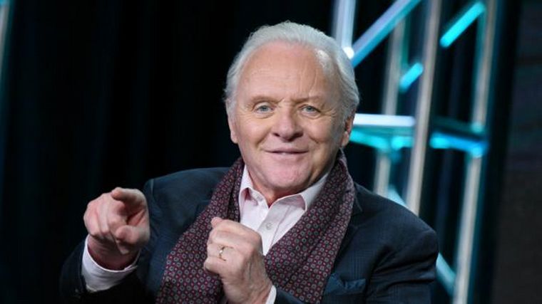 Anthony Hopkins celebró 45 años alejado del alcohol.