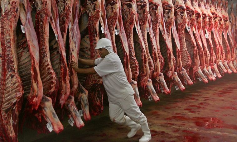 La carne en el país muestra dos caras: la interna y la de las exportaciones. 