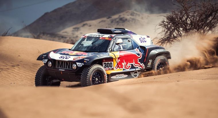 La pinchadura de un neumático retrasó hoy a Carlos Sainz.