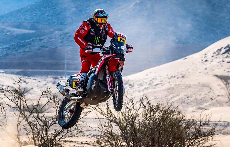 El español Joan Barreda Bort con Honda ganó la Etapa 2 y lidera la General.