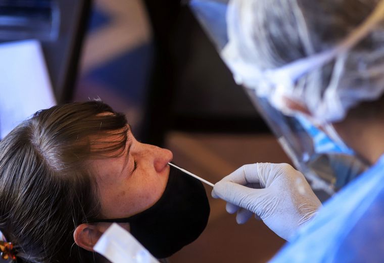 Es alta la proporción de recuperados con el total de casos confirmados en Córdoba.