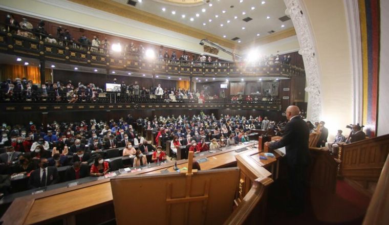 Jorge Rodríguez asume la presidencia del Parlamento venezolano. 
