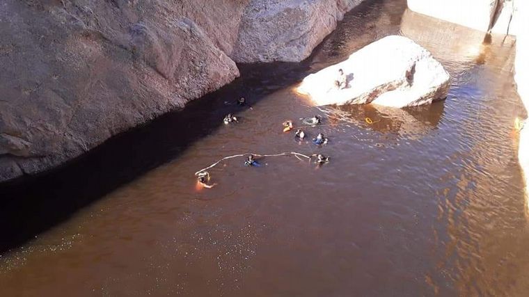 FOTO: Un joven se ahogó en un río de Mina Clavero.