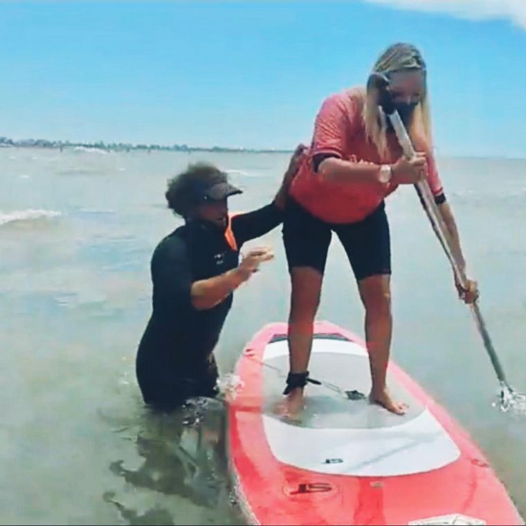 AUDIO: Celeste Benecchi hizo stand up paddle en Cabo Corrientes