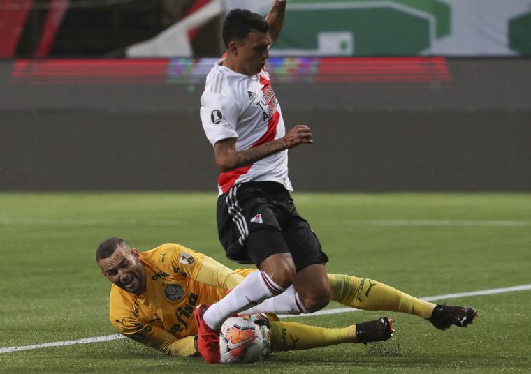 River va por la remontada contra Palmeiras en Brasil.