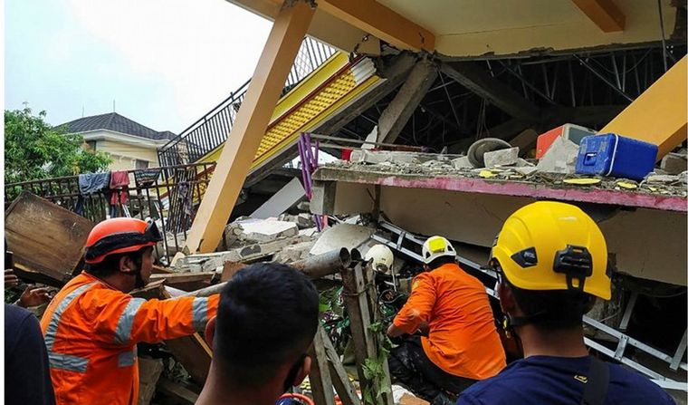 FOTO: Terremoto en Indonesia. 
