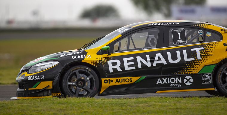 En la buena senda, Pernía y Renault con la pole en Paraná.