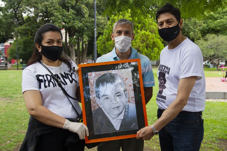 Los padres de Fernando Báez Sosa organizaron una colecta a un año del crimen.