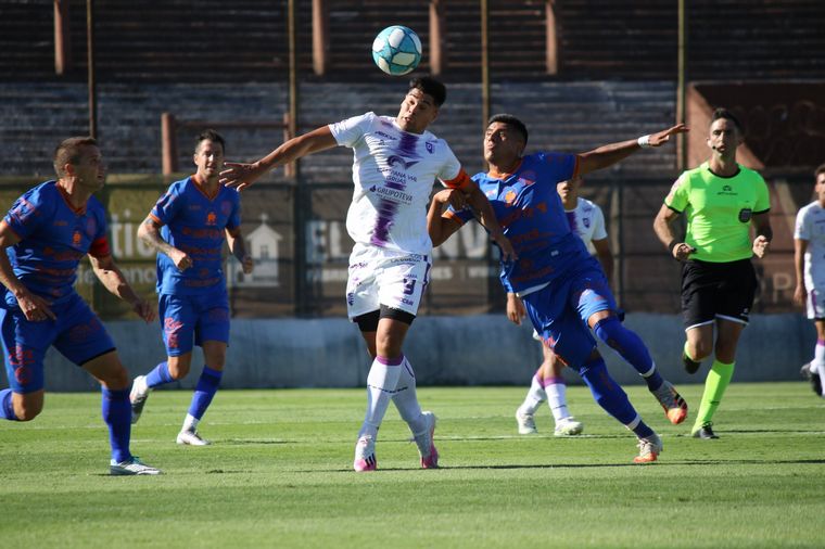 Fue por 2 a 1 en el estadio de Platense.