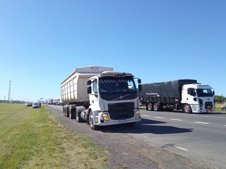 Cortes de rutas por reclamo de transportistas