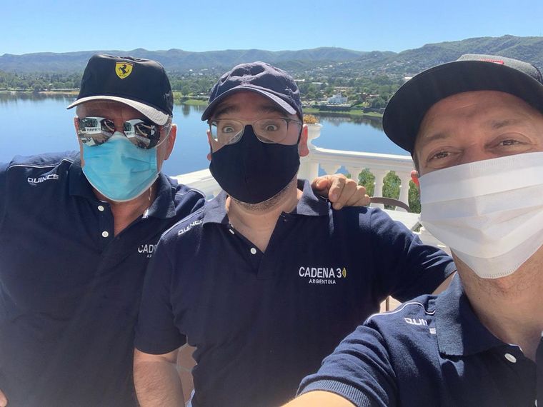 Los tres mosqueteros navegaron el San Roque en hidropedal