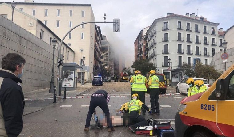FOTO: Explosión en un edificio del centro de Madrid. 