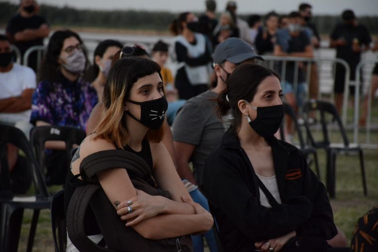 Una recorrida por el Mercado de Frutos Culturales en Rosario