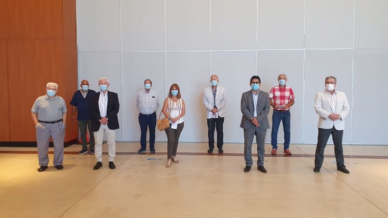 Córdoba vacuna a mayores de 60 años con la Sputnik V.