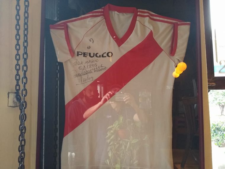 El Banderín, un café bar para fanáticos del fútbol