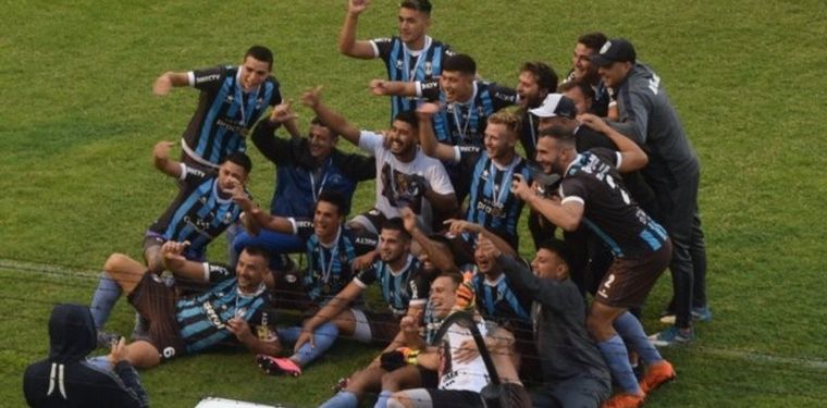 Atlas le ganó a Paraguayo y jugará por primera vez en la
