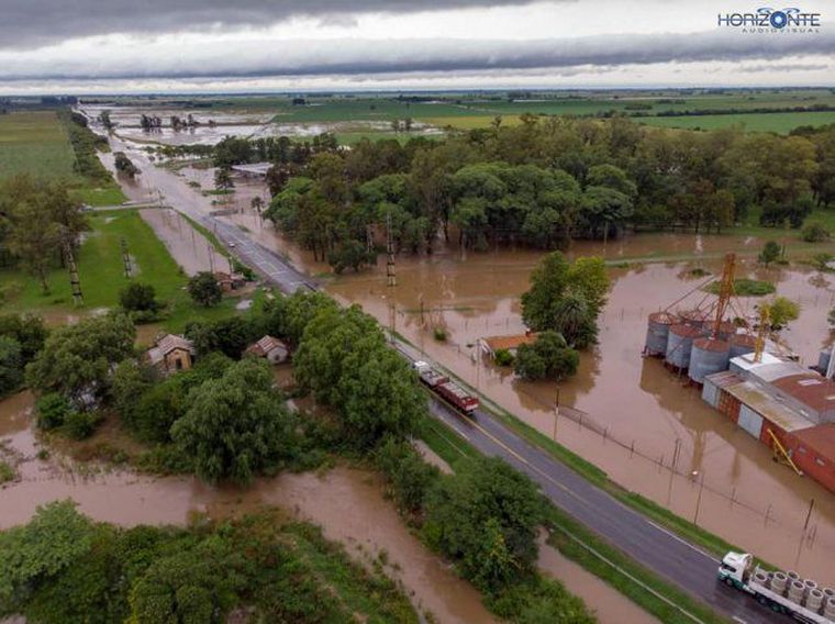 Fuerte temporal provocó destrozos en Nelson