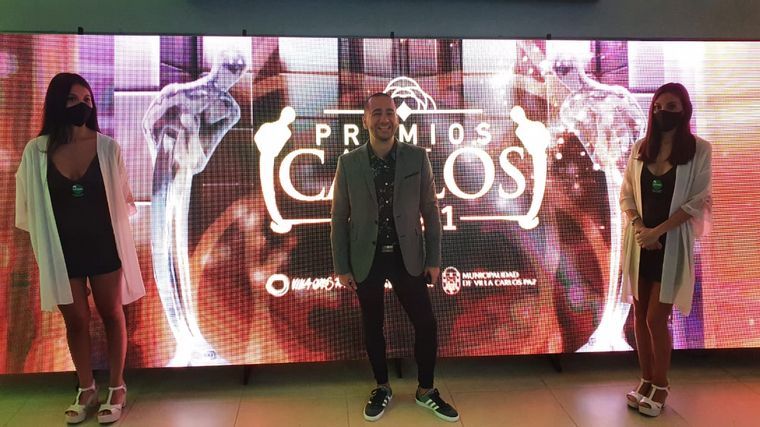 Camilo Nicolás por su obre