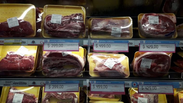 FOTO: Comenzó el programa de precios cuidados de carnes en el país
