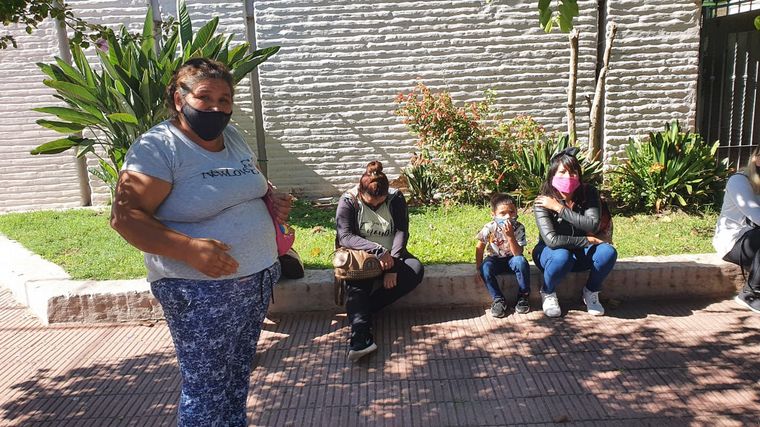 El choque de colectivos dejó más de una decena de heridos.