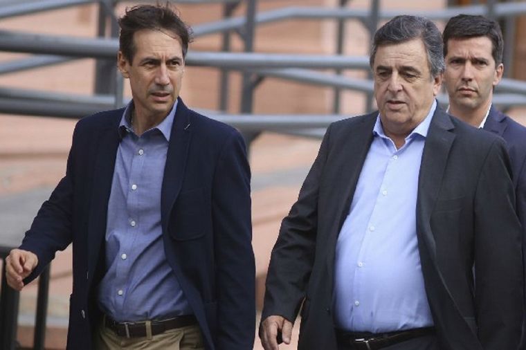 Naidenoff y Negri firmaron el manifiesto de la UCR.