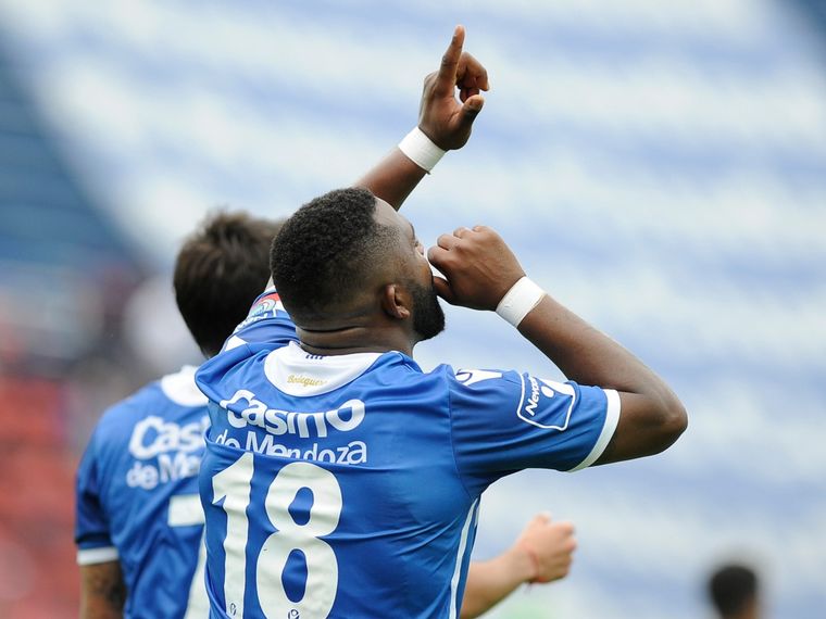 Godoy Cruz decidió quitar la camiseta número 18 que usaba