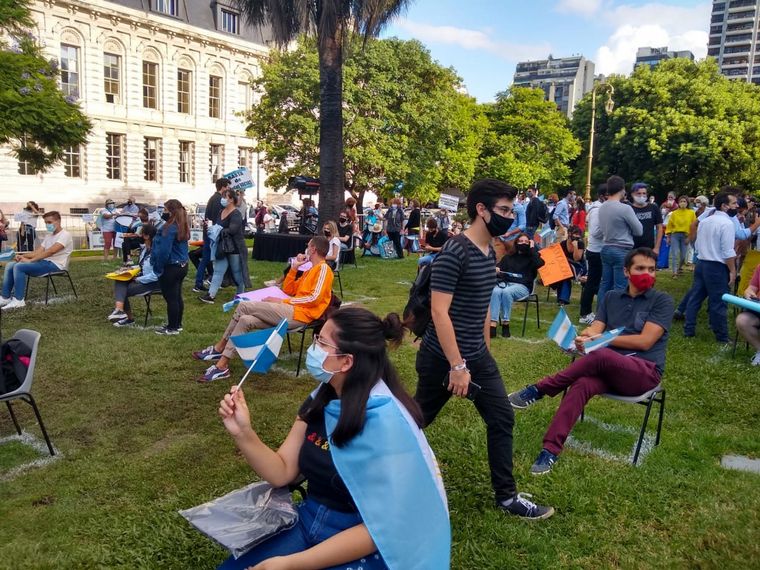 Movilización abierta en Buenos Aires de Juntos por el Cambio por la vuelta a clases