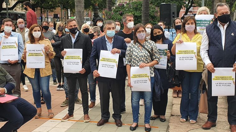 Mario Negri y Ramón Javier Mestre también participaron de la protesta en Córdoba