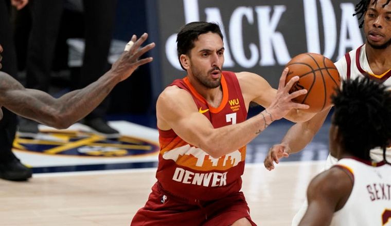Campazzo tuvo varios minutos en Denver (Foto: AP)