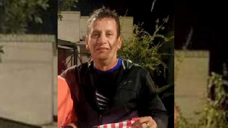 Lo asesinaron y sospechan del ex de su novia