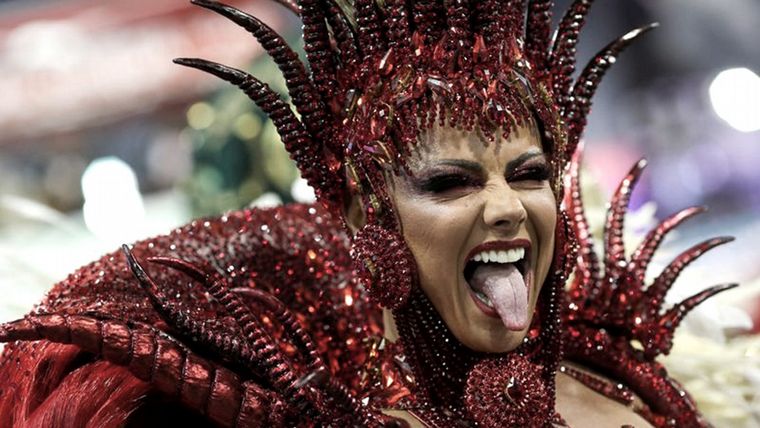 AUDIO: Fuerte golpe económico por la suspensión del Carnaval de Río de Janeiro