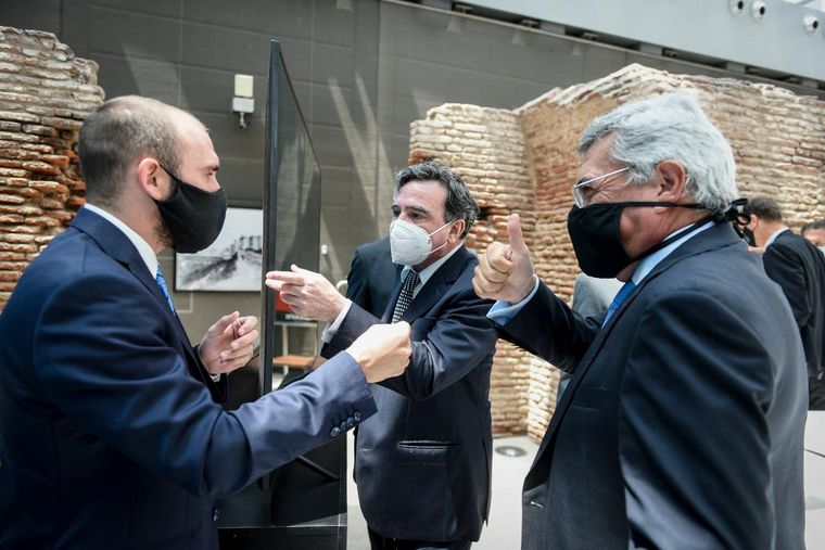 Gobierno y empresarios acordaron por precios y salarios