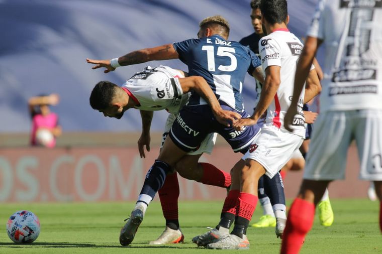 Talleres debutó con victoria ante Patronato en el Kempes