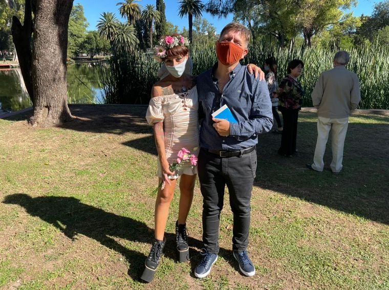  Cada unión podrá contar con 20 personas invitadas.