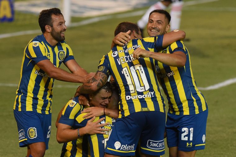 Rosario Central enfrentó en el Gigante de Arroyito a Argentinos Juniors