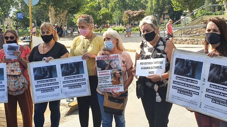 Marchan para pedir por la aparición de Ivana Módica