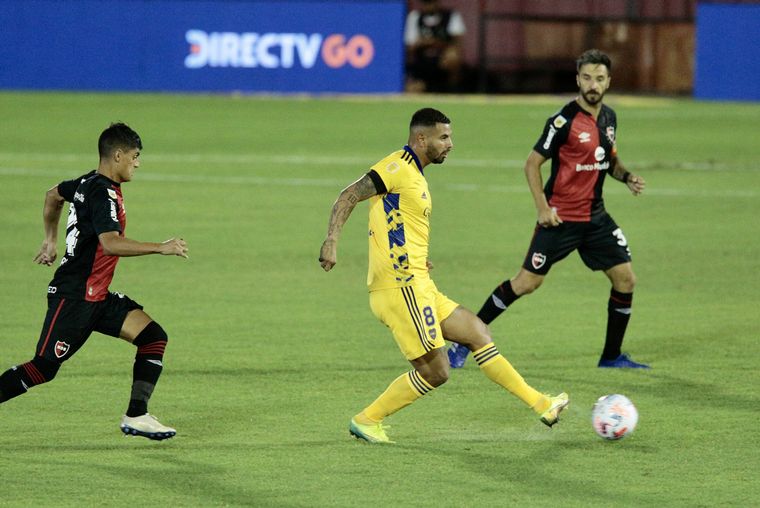 Boca busca cambiar su imagen en la visita a Newell''s