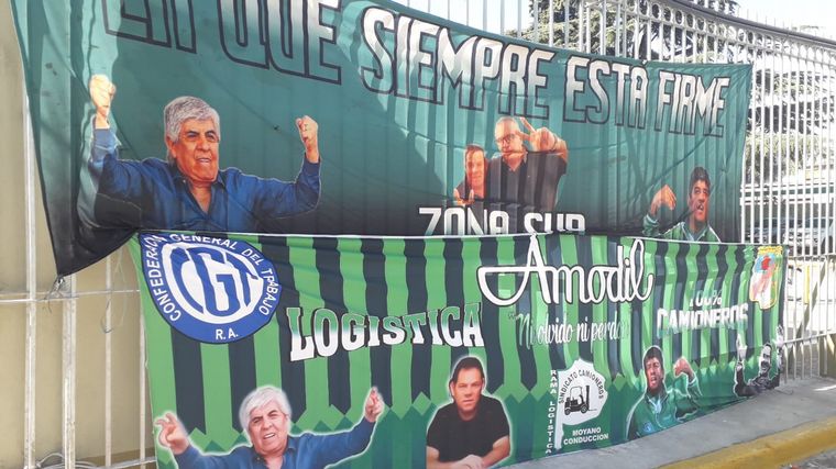 Camioneros bloquea el Parque Ader en Vicente López.