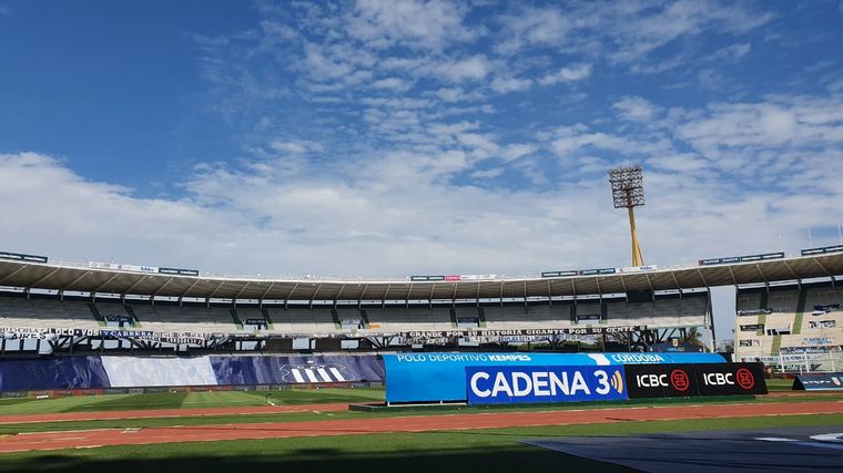 Tras un partido vibrante, Talleres y Newell's empataron 2-2