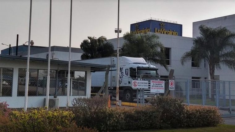 El asalto se produjo en la planta de La Virginia en Rosario.