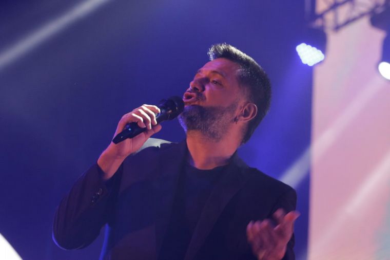 Jorge Rojas celebró un año más de vida un sensacional show en Córdoba