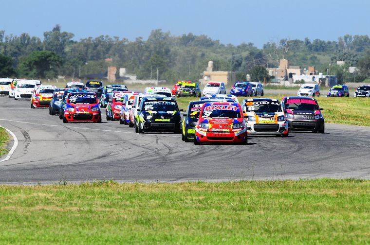 Giordano lidera el nutrido lote en Clase 2 para llevarse la victoria
