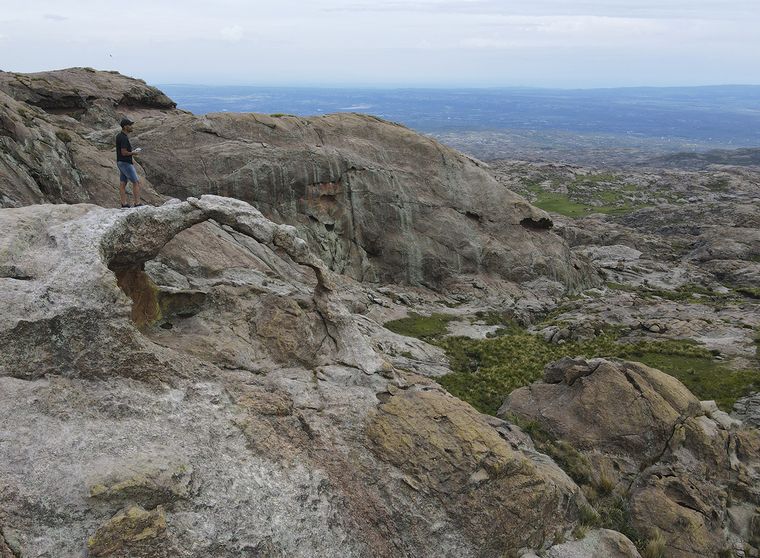 Arco de las Altas Cumbres