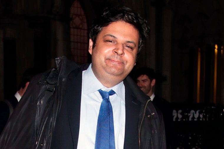 Desempleado de 41 años y demandó que sus padres lo mantengan