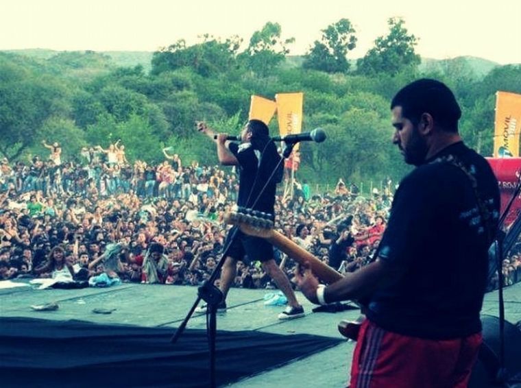 Falleció Maximiliano Djerfy, ex guitarrista de Callejeros