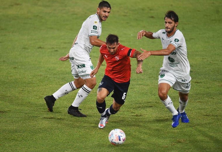 Independiente se floreó en su estadio. 