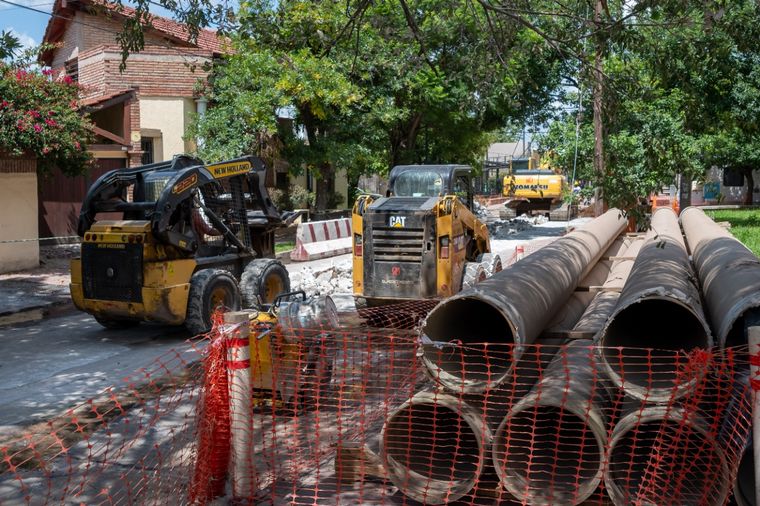 AUDIO: Vecinos de Villa Cabrera piden la reparación de una cloaca