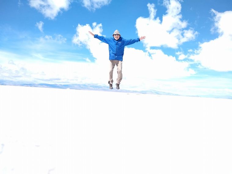 Orlando Morales en las Salinas Grandes