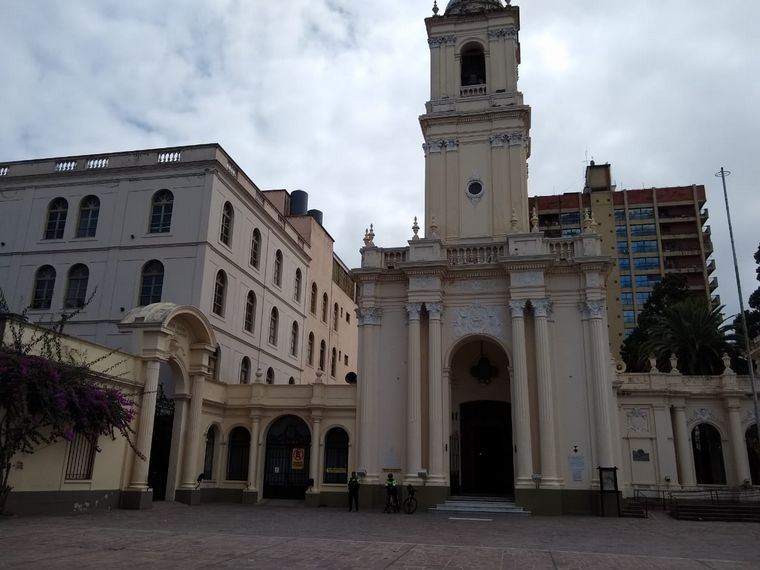 AUDIO: Recorrido por San Salvador de Jujuy y su histórica catedral